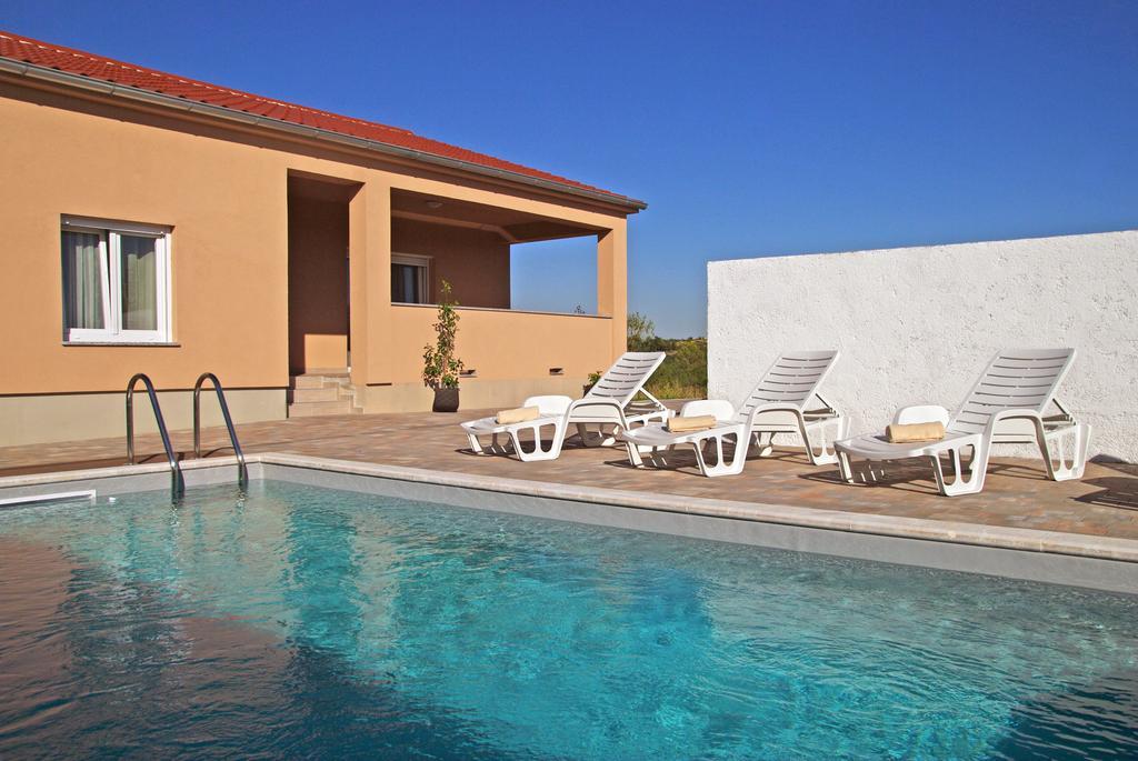 Holiday Home Luka Zadar Exterior foto